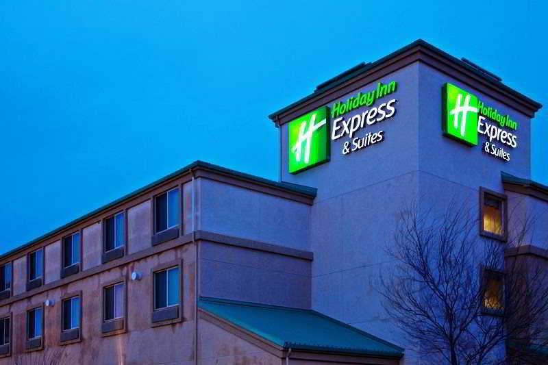 Holiday Inn Express & Suites Elk Grove Central - Hwy 99 By Ihg Exterior foto